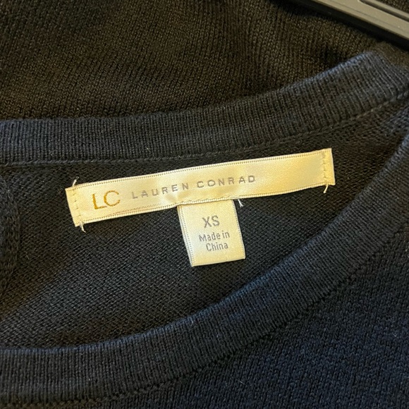 🤍Lauren Conrad Heart Sweater - Picture 7 of 8